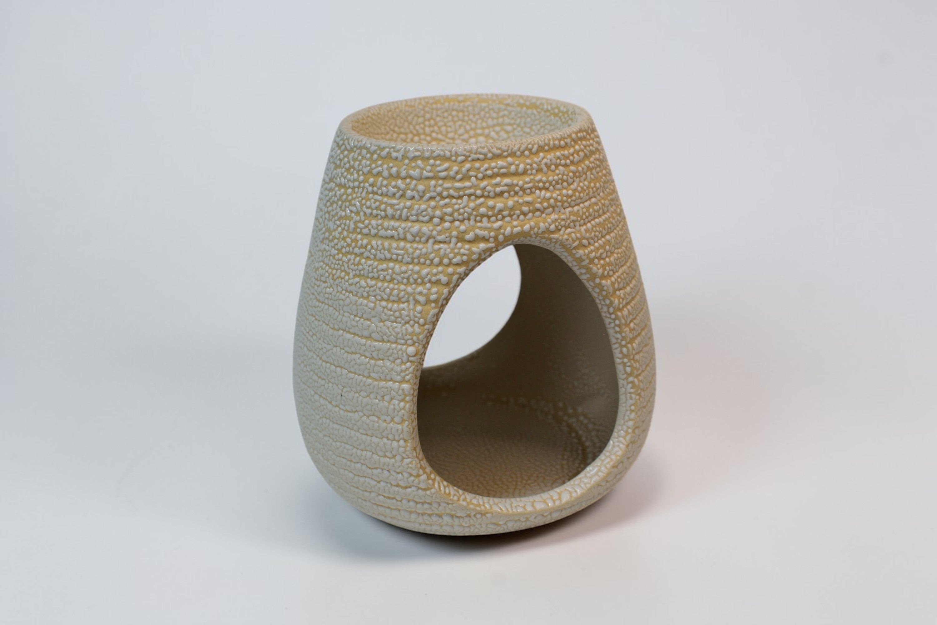 arzator ceramic wax melts Luxora crem oval, suport pentru ceara parfumata utilizat cu lumanare tip pastila