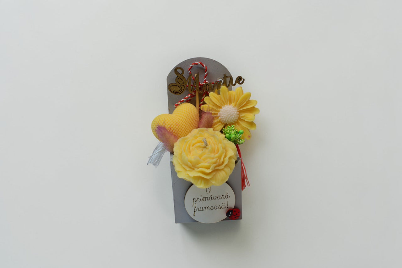 Set Cadou 8 Martie – Buchețel Floral - Luxora Candles