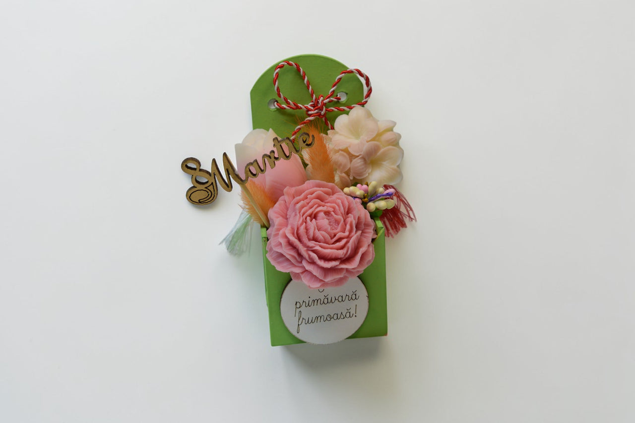 Set Cadou 8 Martie – Buchețel Floral - Luxora Candles
