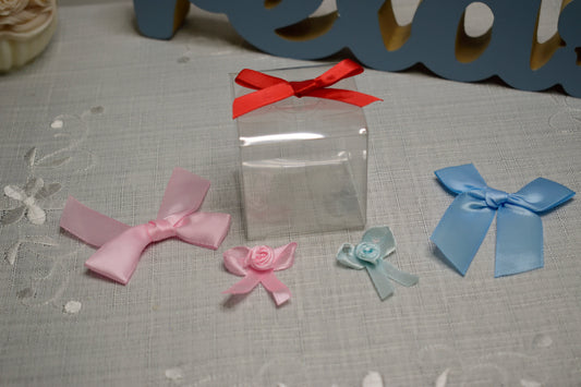 Cutie transparentă pentru mărturii, concepută pentru prezentarea elegantă a lumânărilor de mărturie
