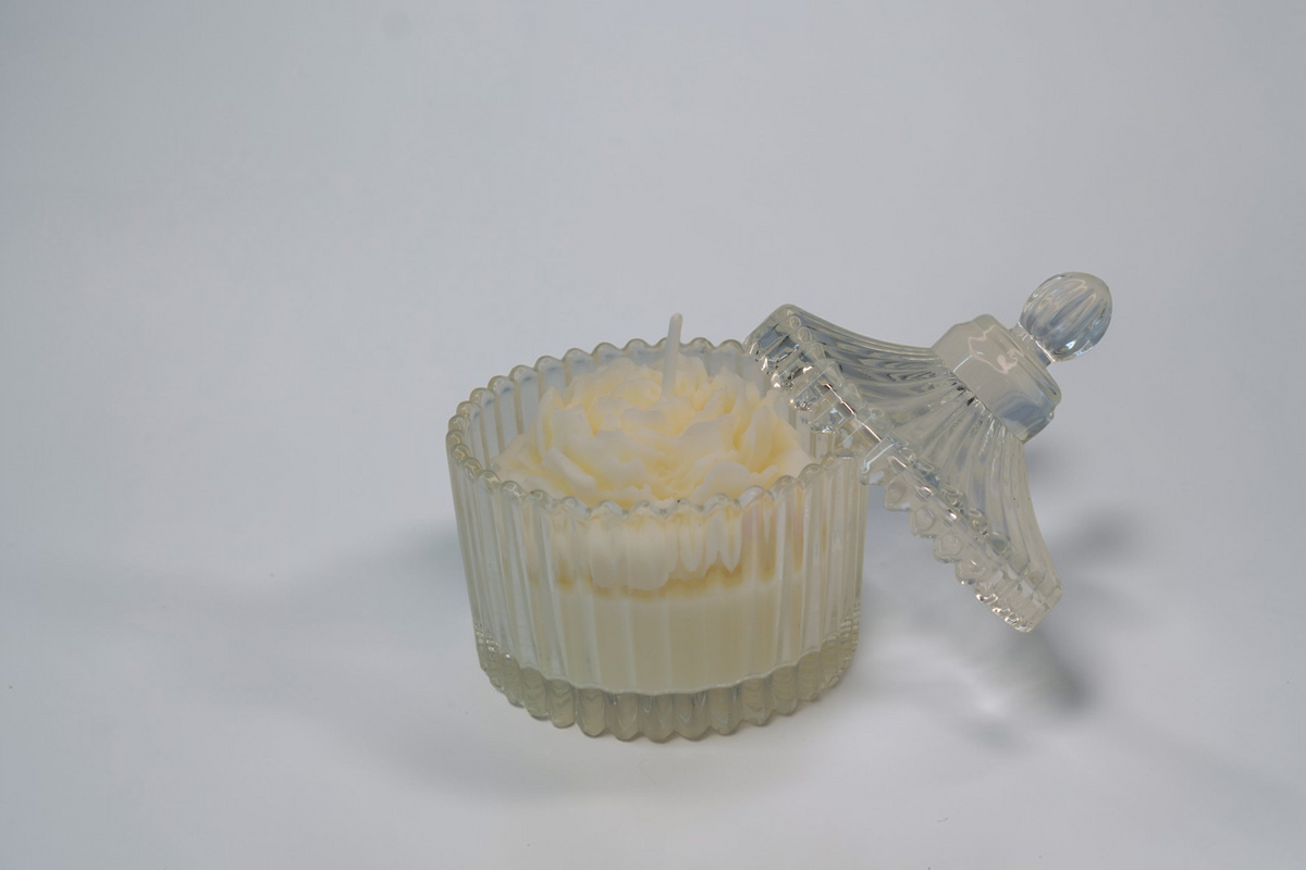 Mărturie de nuntă, lumânare în formă de bujor în recipient de sticlă, ceară de soia, Luxora Candles